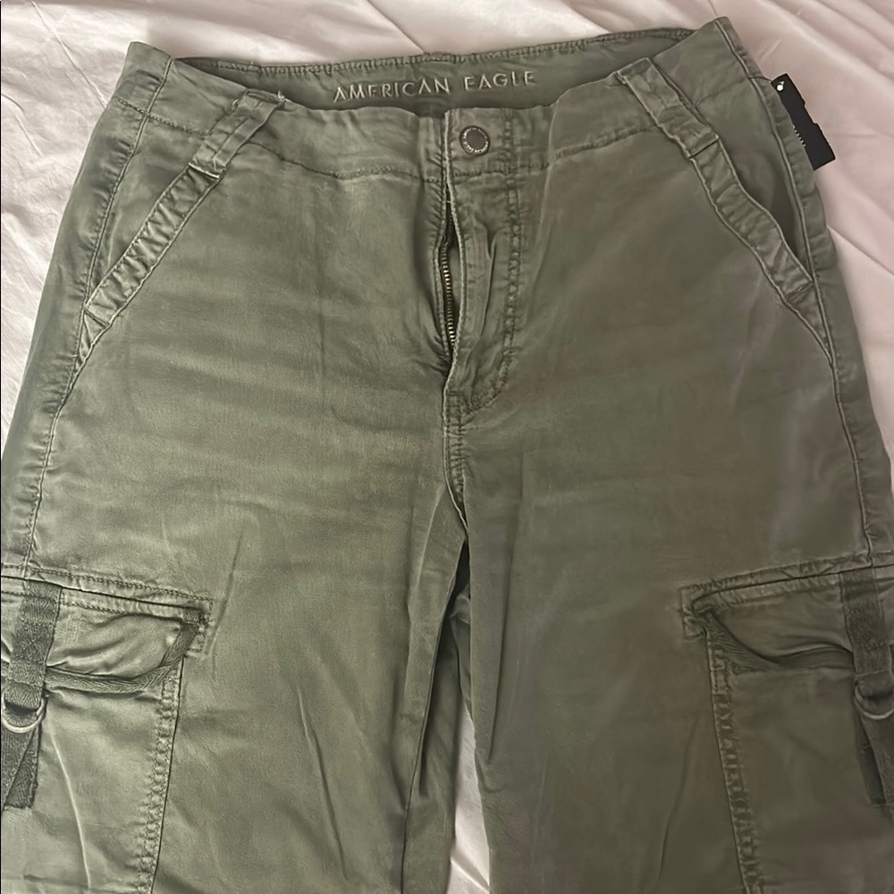 American Eagle Green Cargo Shorts